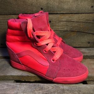 pink vans tennis shoes